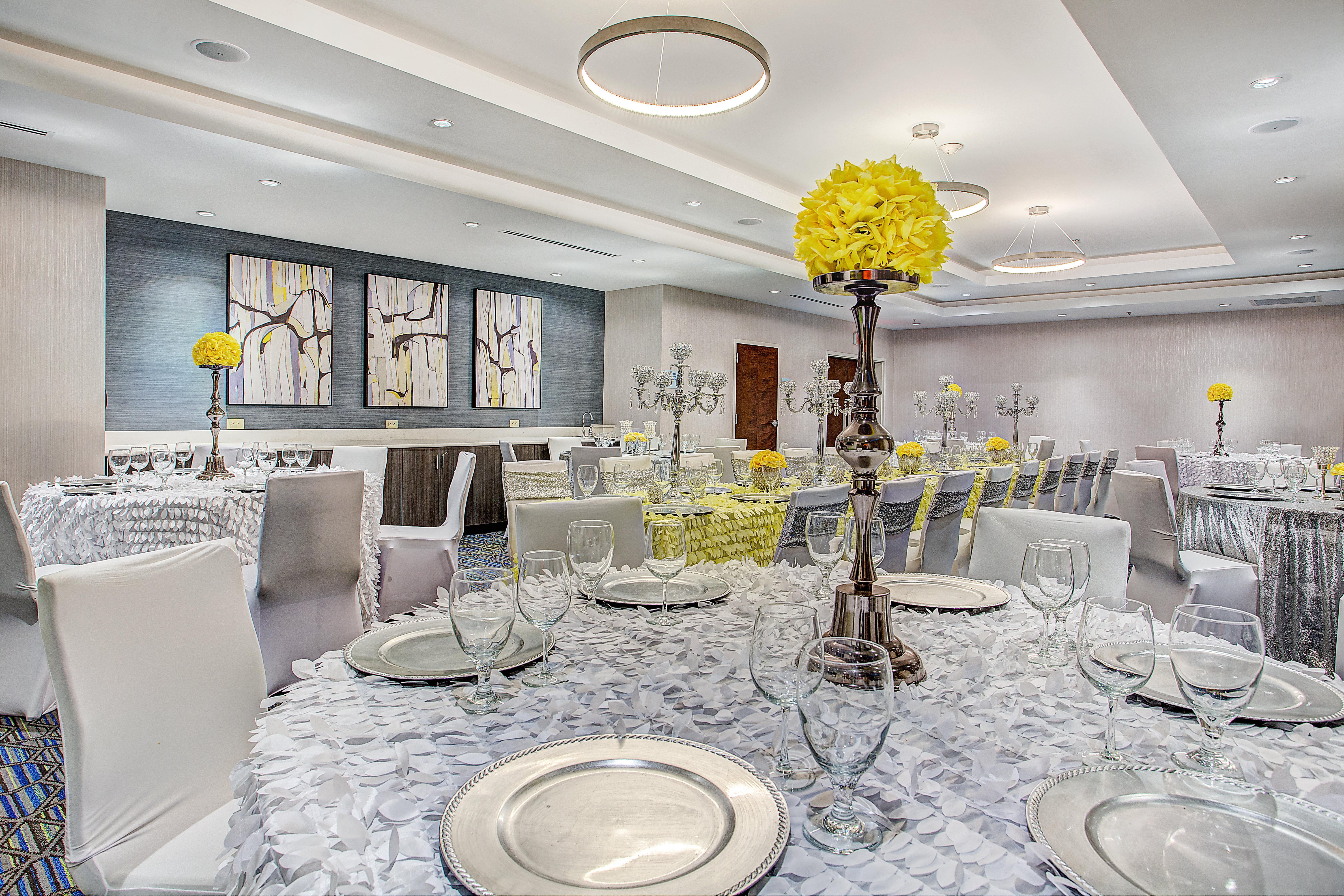 Holiday Inn Express & Suites Covington By Ihg Zewnętrze zdjęcie
