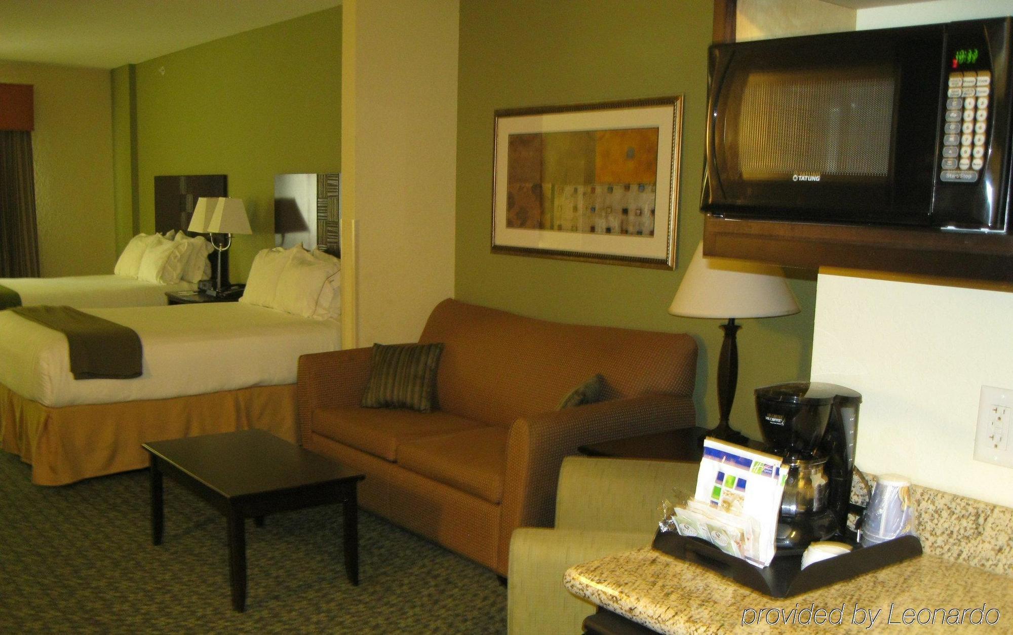 Holiday Inn Express & Suites Covington, An Ihg Hotel Zewnętrze zdjęcie